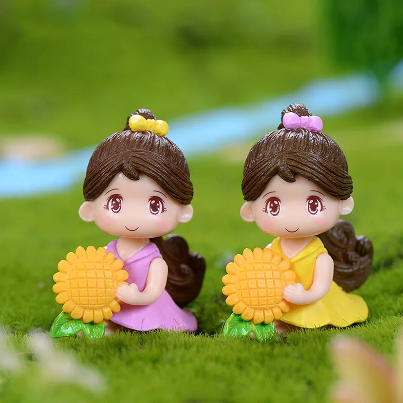 2Pcs Fairy Garden Micro Landscape Ornaments PVC Miniature Figurines Cute Sunflower Girl Keychain Pendant Gift Decoration Crafts
2Pcs Fairy Garden Micro Landscape Ornaments PVC Miniature Figurines Cute Sunflower Girl Keychain Pendant Gift Decoration Crafts