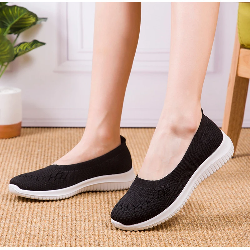 Women Casual Shoes Light Sneakers Breathable Mesh Summer knitted Vulcanized Shoes Outdoor Slip-On Sock Shoes Plus Size Tennis
Women Casual Shoes Light Sneakers Breathable Mesh Summer knitted Vulcanized Shoes Outdoor Slip-On Sock Shoes Plus Size Tennis