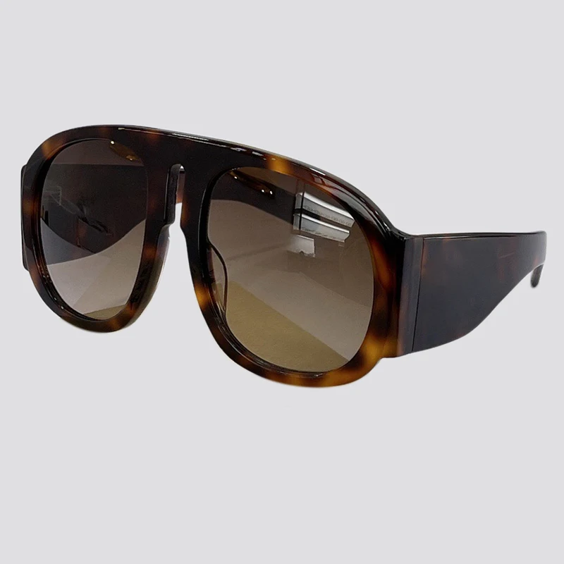 Очки солнцезащитные женские в стиле ретро, роскошные солнечные очки для вождения
Очки солнцезащитные женские в стиле ретро, роскошные солнечные очки для вождения