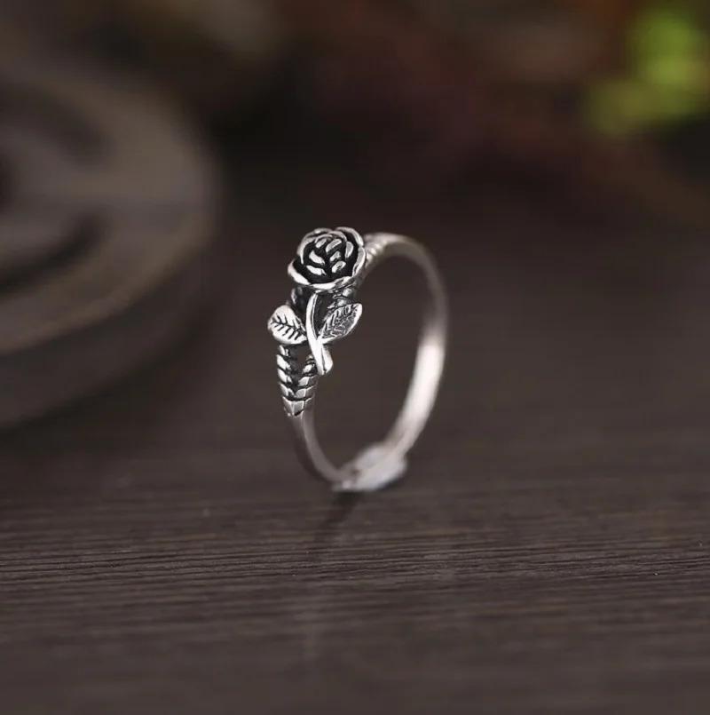 New Arrival Vintage Rose Rings For Women Silver Color Vintage Bohemia Ring Fashion Jewelry Valentine's Day Gift for Girlfriend
New Arrival Vintage Rose Rings For Women Silver Color Vintage Bohemia Ring Fashion Jewelry Valentine's Day Gift for Girlfriend