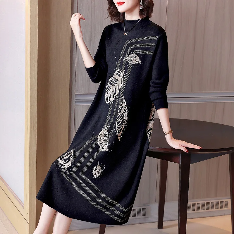 Middle Aged And Elderly Mothers Knitted Dress Autumn And Winter New High-end Temperament Large Women's Black Long Sleeve Dress
Middle Aged And Elderly Mothers Knitted Dress Autumn And Winter New High-end Temperament Large Women's Black Long Sleeve Dress