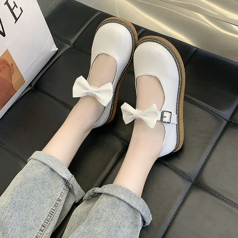 Harajuku student shoes Woman Flats Mary Janes Shoes bow Platform Lolita Shoes Girl Shoes White Casual Leather zapatos mujer 2021
Harajuku student shoes Woman Flats Mary Janes Shoes bow Platform Lolita Shoes Girl Shoes White Casual Leather zapatos mujer 2021