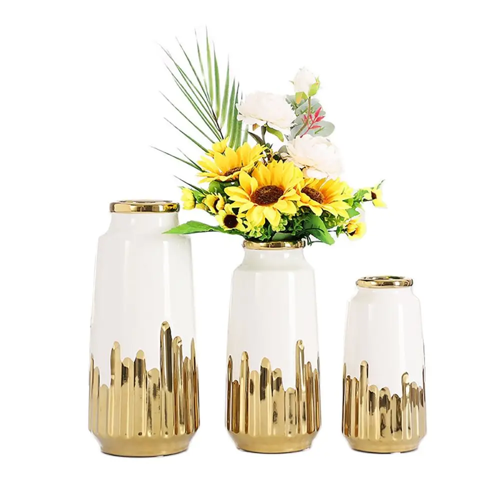 Nordic Style White Ceramic Vase Modern Luxury Art Large Vase Flowerpot Living Room Flower Arrangement Decoration Accessories
Nordic Style White Ceramic Vase Modern Luxury Art Large Vase Flowerpot Living Room Flower Arrangement Decoration Accessories