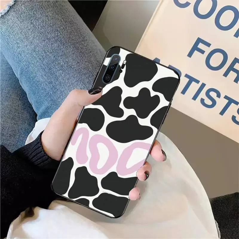 Cow Print Black White Phone Case For Huawei honor Mate P 9 10 20 30 40 Pro 10i 7 8 a x Lite nova 5t
Cow Print Black White Phone Case For Huawei honor Mate P 9 10 20 30 40 Pro 10i 7 8 a x Lite nova 5t