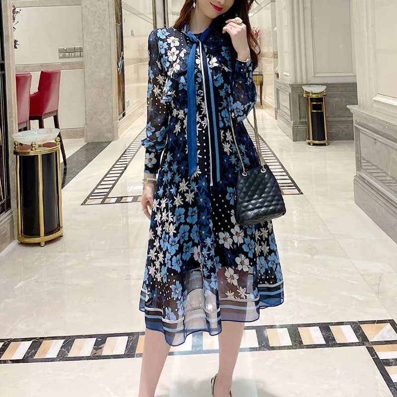 Summer New Style Bohemian Vintage Print Bow Single Breasted Long Sleeve Chiffon Mid-Length Dress High Quality Women'S Clothing
Summer New Style Bohemian Vintage Print Bow Single Breasted Long Sleeve Chiffon Mid-Length Dress High Quality Women'S Clothing