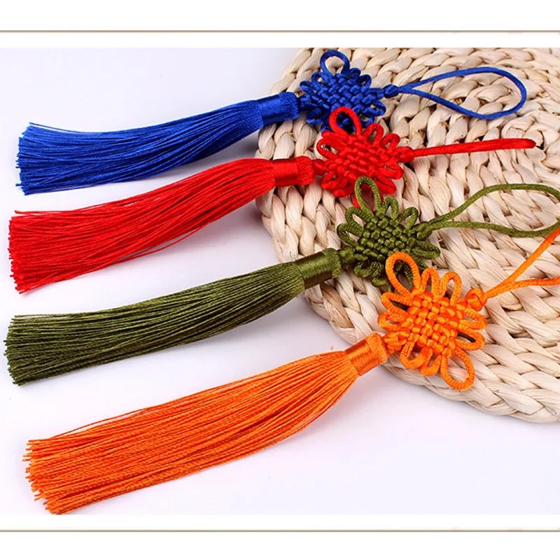 10Pcs/Small Chinese Knot Tassel Pendant Set 6 Twisted Knot Hand-woven Chinese Knot Pendant Accessories A variety of color option
10Pcs/Small Chinese Knot Tassel Pendant Set 6 Twisted Knot Hand-woven Chinese Knot Pendant Accessories A variety of color option