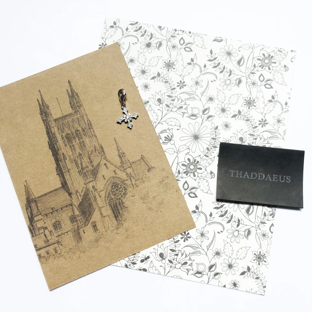 Victorian Cross Charm Filigree Bracelets Link Chain 925 Sterling Silver Vintage Fashion Adjustable Jewelry Europe New Women Gift
Victorian Cross Charm Filigree Bracelets Link Chain 925 Sterling Silver Vintage Fashion Adjustable Jewelry Europe New Women Gift