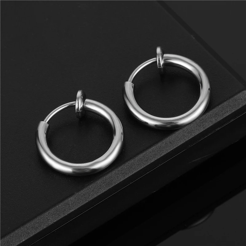 Retractable Earrings without Piercing Classic Stainless Steel Hip Hop Cuff Earrings Nose Clip Lip Clip Men's and Women's Jewelry
Retractable Earrings without Piercing Classic Stainless Steel Hip Hop Cuff Earrings Nose Clip Lip Clip Men's and Women's Jewelry