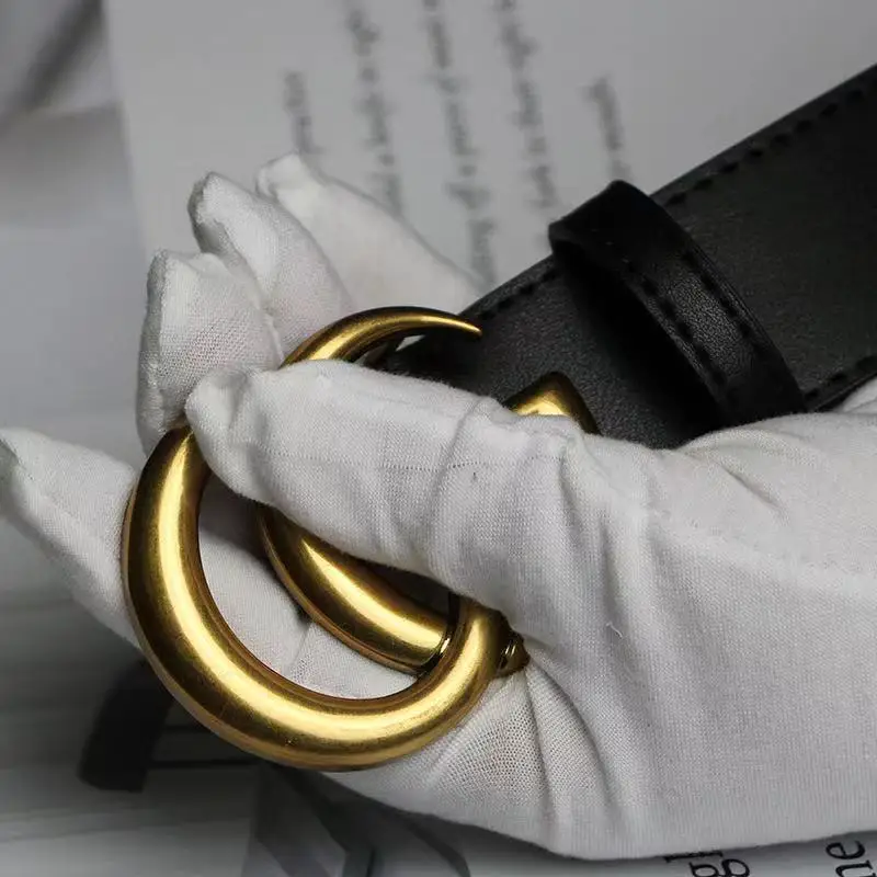 Design Women Belts Luxury Brand Gold Silver Bronze Buckle High Quality Leather Strap With Jeans Belt Black Ladies GG Waistband
Design Women Belts Luxury Brand Gold Silver Bronze Buckle High Quality Leather Strap With Jeans Belt Black Ladies GG Waistband