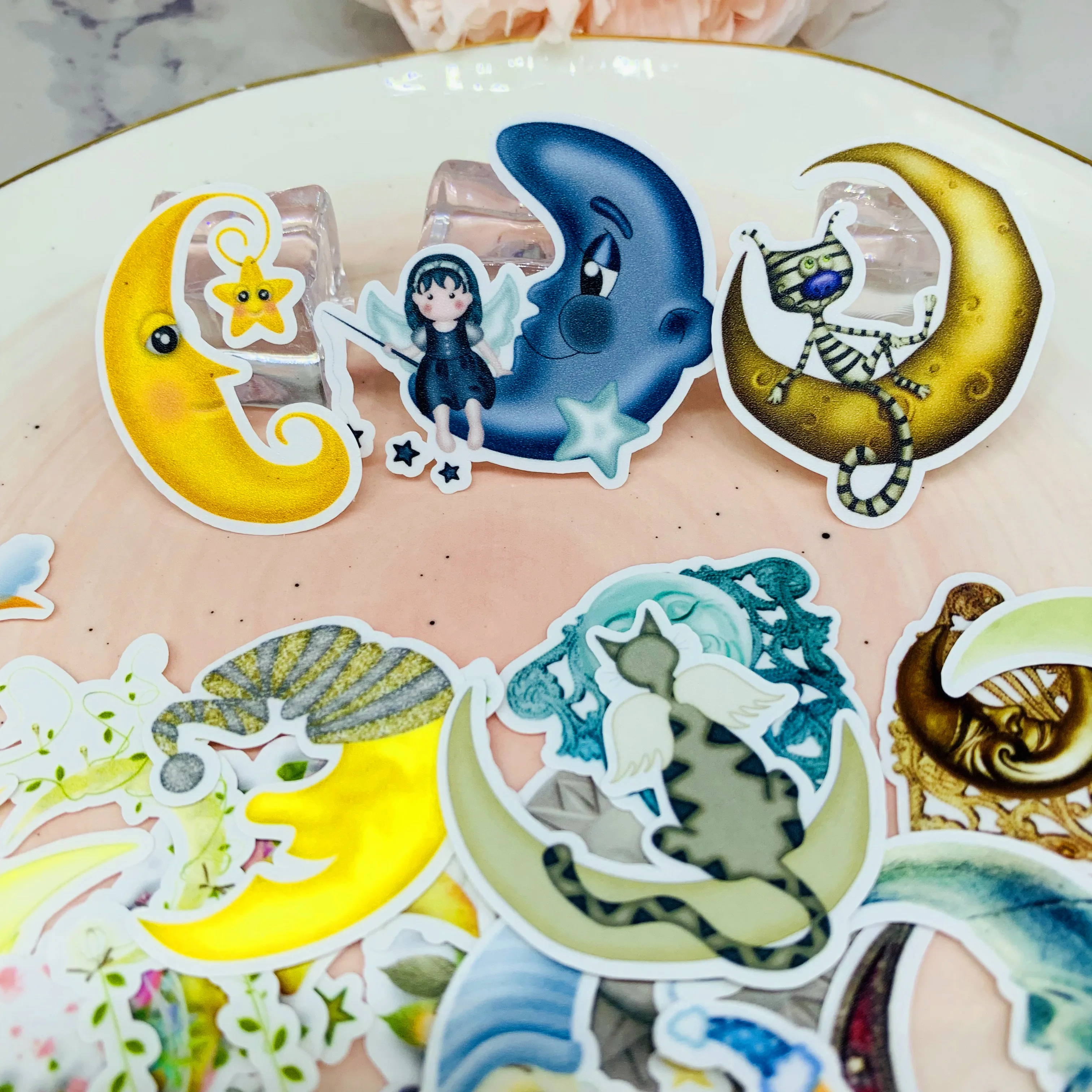26PCS Dream moon Scrapbooking stickers book Student kids toys Notebook label Decorative sticker paper Stationery
26PCS Dream moon Scrapbooking stickers book Student kids toys Notebook label Decorative sticker paper Stationery