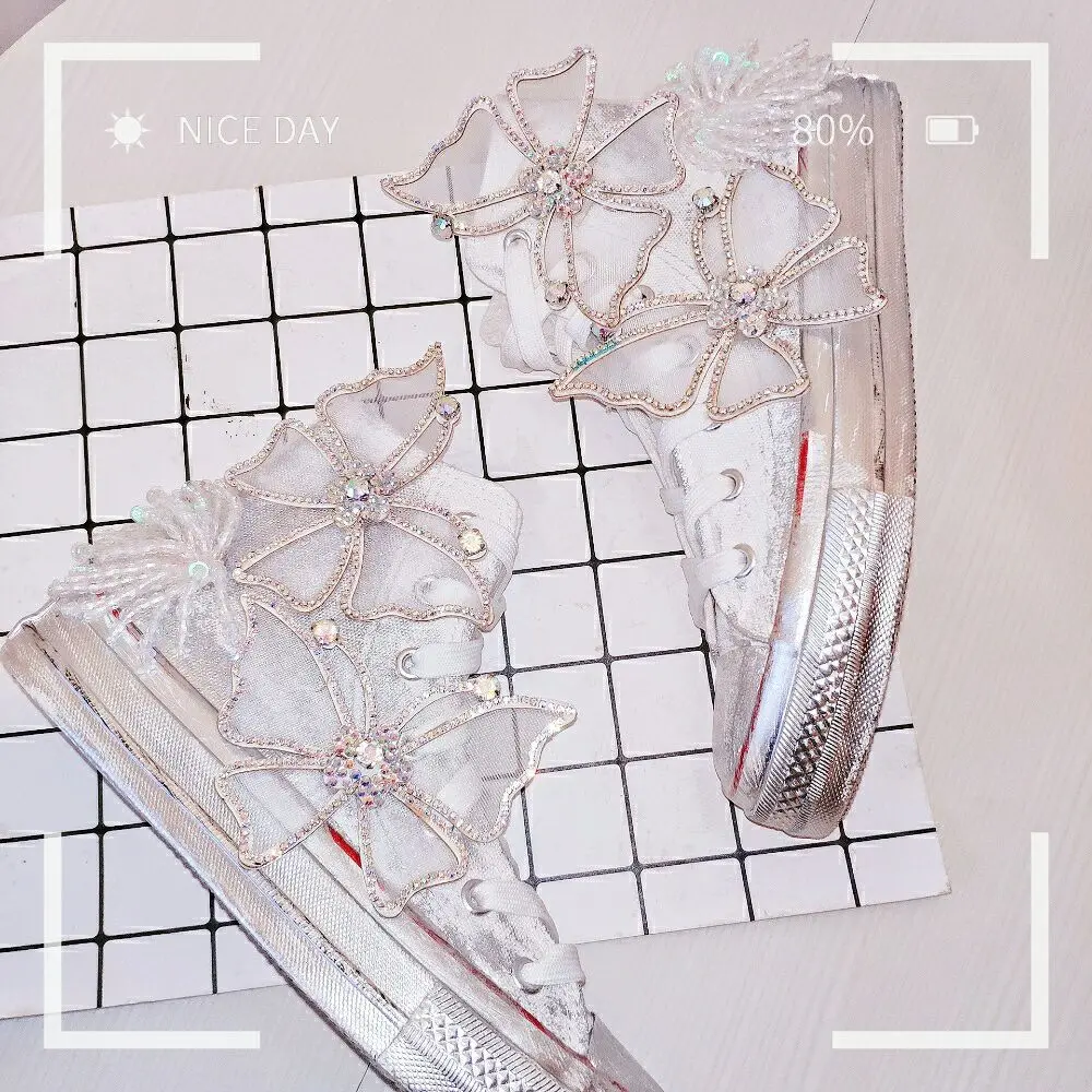INS bow fresh and sweet high-top canvas shoes flat bottom lace-up women's shoes spring white street shoes
INS bow fresh and sweet high-top canvas shoes flat bottom lace-up women's shoes spring white street shoes