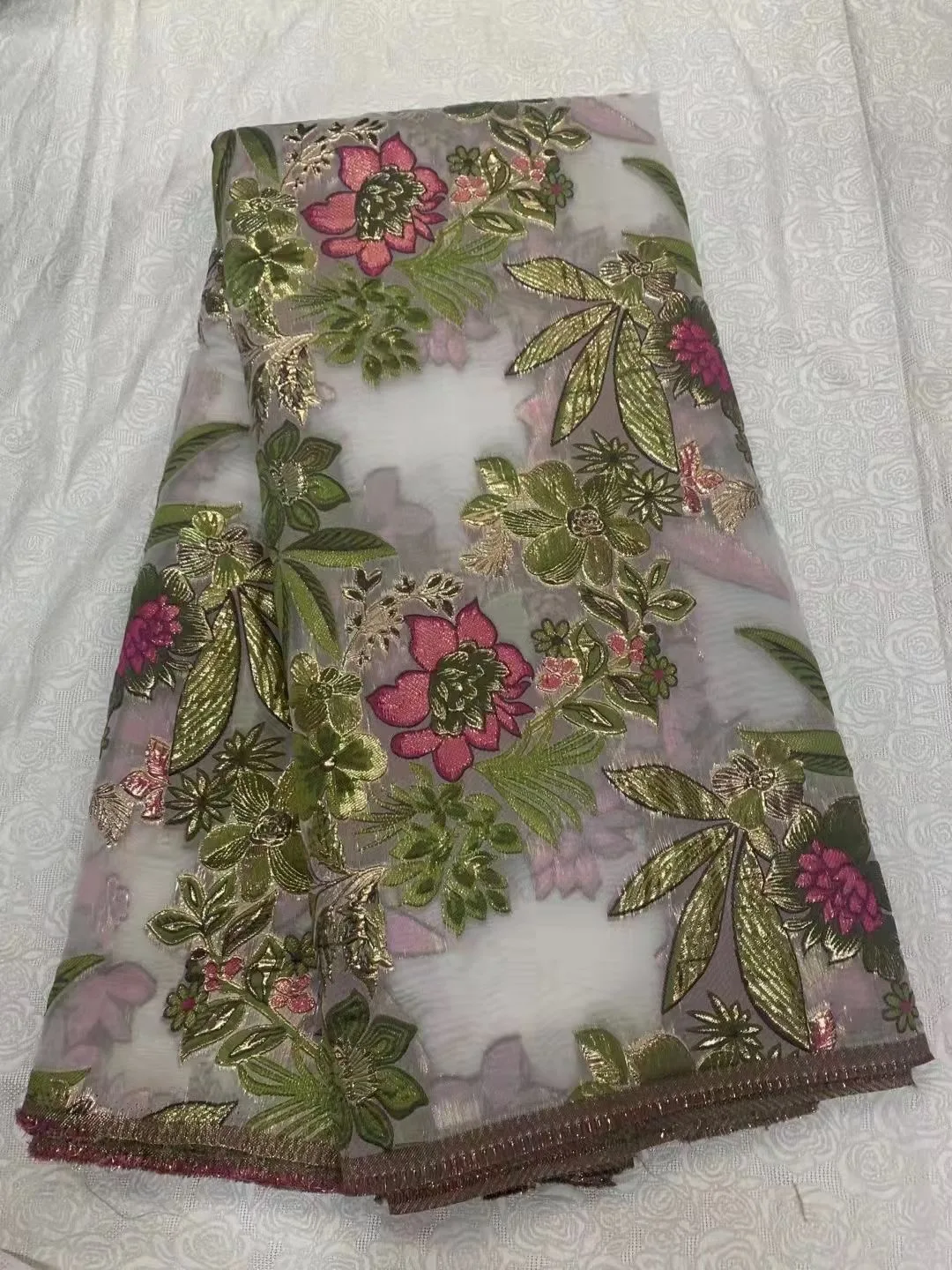 Latest Brocade Jacquard Voile Lace Fabric French Tulle Lace Fabric 2022 High Quality African Nigerian Lace Fabric For Dress
Latest Brocade Jacquard Voile Lace Fabric French Tulle Lace Fabric 2022 High Quality African Nigerian Lace Fabric For Dress