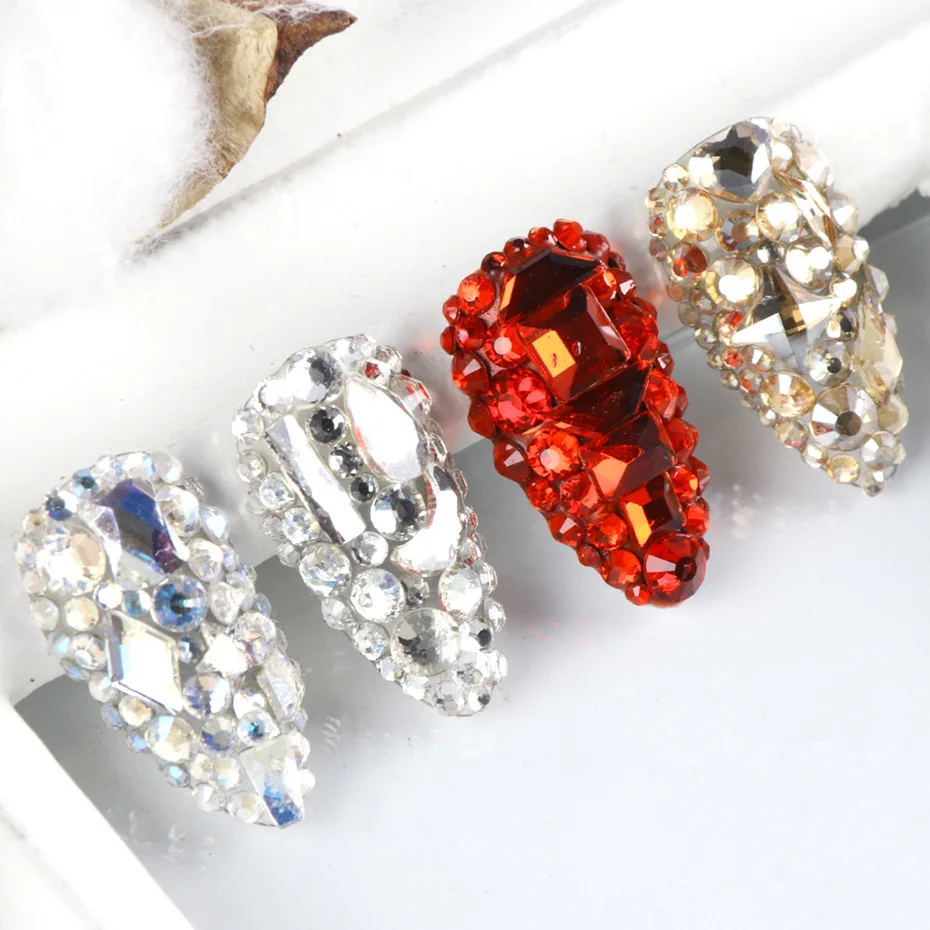 1 box of mixed design rhinestone diamond flat bottom rhinestone glitter glass nail art crystal 3D nail art decoration B01
1 box of mixed design rhinestone diamond flat bottom rhinestone glitter glass nail art crystal 3D nail art decoration B01