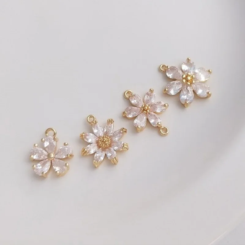 2PCS Charms for Jewelry Making Necklace with Zircon Flower 14k Gold Plated Charms for Jewelry Making DIY Brass Accessories
2PCS Charms for Jewelry Making Necklace with Zircon Flower 14k Gold Plated Charms for Jewelry Making DIY Brass Accessories