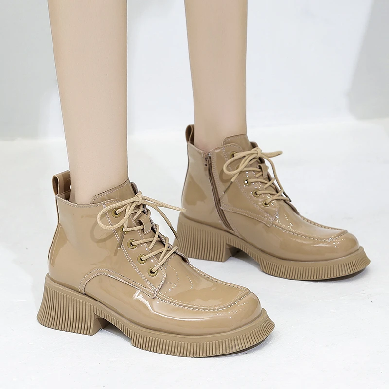 Winter New Women's Boots 2021 Comfortable Round Head Square Heel Women's Ankle Boots British Style Female Short Boots Rubber
Winter New Women's Boots 2021 Comfortable Round Head Square Heel Women's Ankle Boots British Style Female Short Boots Rubber