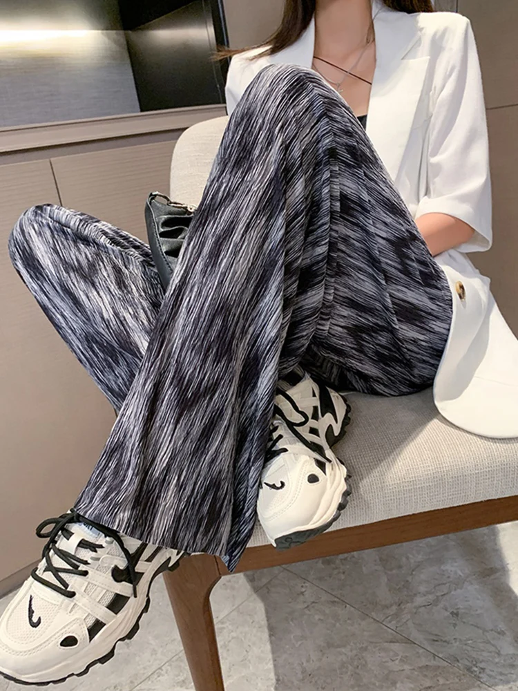 Tie-Dyed Wide-Leg Pants Women's Summer Thin Section Was Thin and High Waist Drape Loose Straight Leg Printed Mopping Pants
Tie-Dyed Wide-Leg Pants Women's Summer Thin Section Was Thin and High Waist Drape Loose Straight Leg Printed Mopping Pants