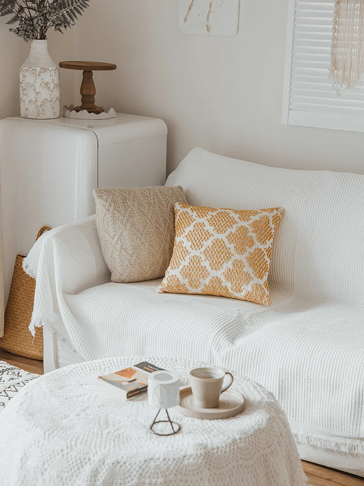 Moroccan sofa throw blanket for Bed room Cover blanket white knitted Air Condition Blankets Home decoration textiles
Moroccan sofa throw blanket for Bed room Cover blanket white knitted Air Condition Blankets Home decoration textiles