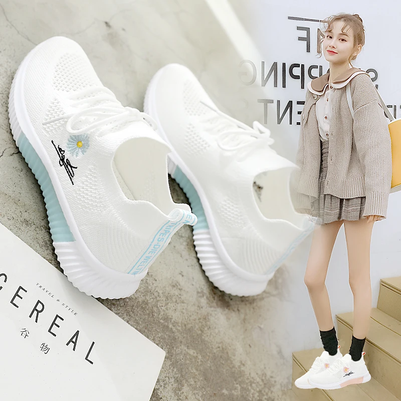 White shoe female sports shoes in the summer 2021 the new summer section breathable web celebrity joker net surface hollow out
White shoe female sports shoes in the summer 2021 the new summer section breathable web celebrity joker net surface hollow out
