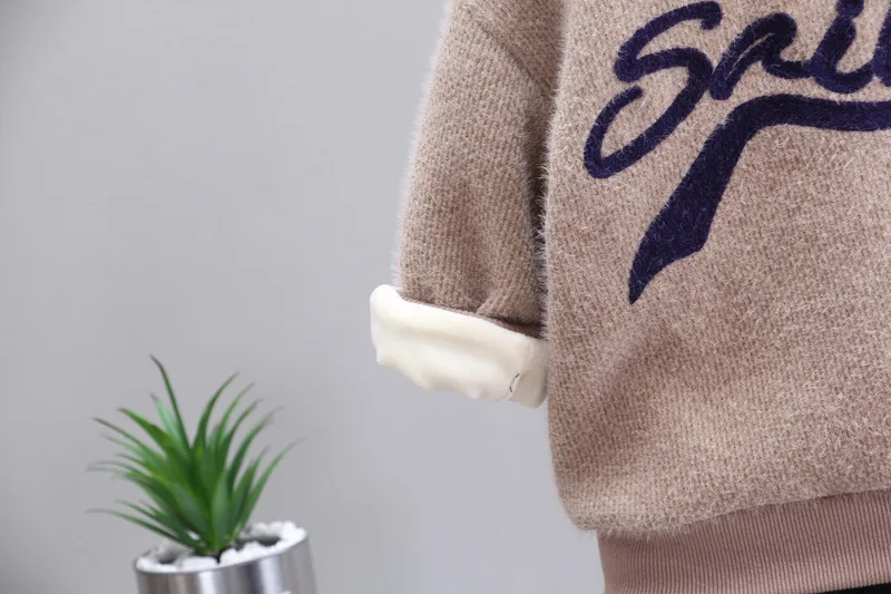 New Winter Baby Fashion Clothes Kids Boys Letter Coat Girls Pants 2Pcs/sets Children Toddler Clothing Infant Thicken Tracksuit
New Winter Baby Fashion Clothes Kids Boys Letter Coat Girls Pants 2Pcs/sets Children Toddler Clothing Infant Thicken Tracksuit