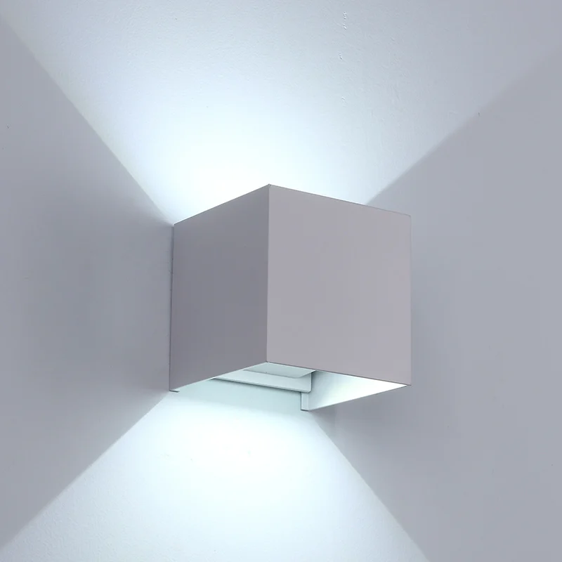 LED Light Outdoor 6W 12W Wall Lamp Waterproof Adjustable Garden Light AC85-265 Indoor Corridor Stairs Bedroom Modern Wall Lamp
LED Light Outdoor 6W 12W Wall Lamp Waterproof Adjustable Garden Light AC85-265 Indoor Corridor Stairs Bedroom Modern Wall Lamp