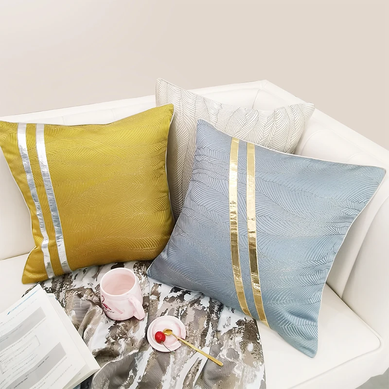 Light luxury European design pillowcase cushion cover Square pillowcase is suitable for bedroom and living room
Light luxury European design pillowcase cushion cover Square pillowcase is suitable for bedroom and living room