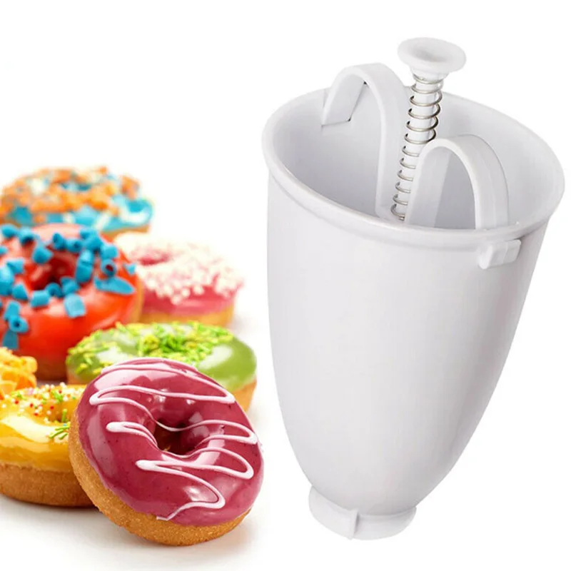 Plastic Donut Mould Donut Maker Making DIY Baking Tool Artifact Creative Kitchen Dessert Gadget
Plastic Donut Mould Donut Maker Making DIY Baking Tool Artifact Creative Kitchen Dessert Gadget