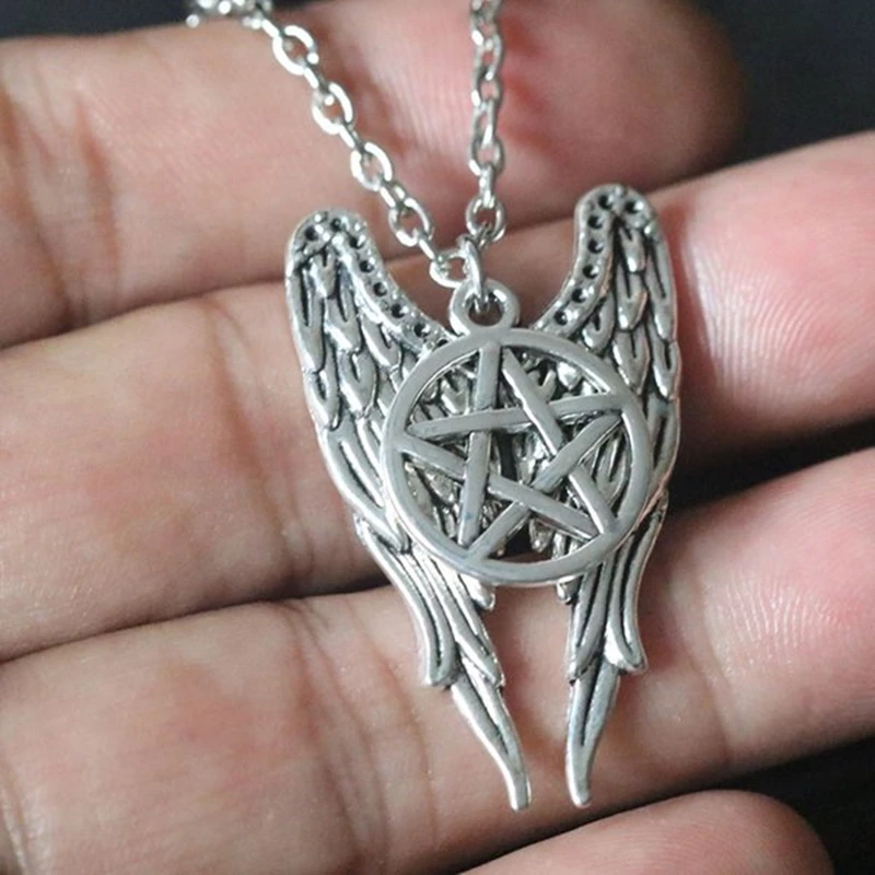 Punk Style Movie Supernatural Necklace Sword Dagger Knife Antique Devil's Trap Pentagram Pentacle Angel Wings Pendant Necklaces
Punk Style Movie Supernatural Necklace Sword Dagger Knife Antique Devil's Trap Pentagram Pentacle Angel Wings Pendant Necklaces