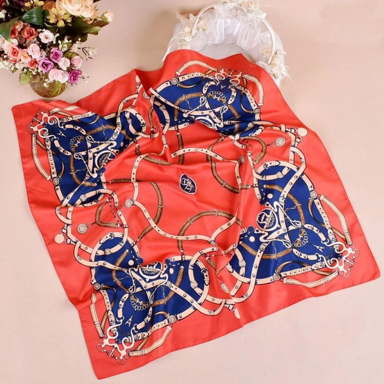 2020 New Printed love chain silk twill square Hairband hijab cool shawl ladies foulard femme headband hair bufanda mujer shawl
2020 New Printed love chain silk twill square Hairband hijab cool shawl ladies foulard femme headband hair bufanda mujer shawl