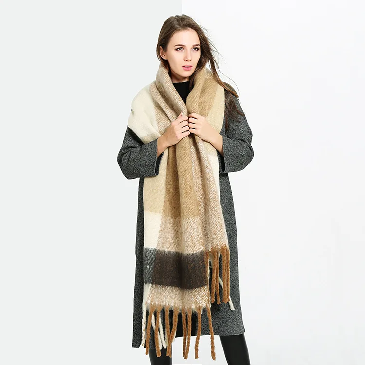 New Style Autumn And Winter Western Style Contrasting Color da liu su Scarf Striped Color Panel Thick Warm Fashion Women's Scarv
New Style Autumn And Winter Western Style Contrasting Color da liu su Scarf Striped Color Panel Thick Warm Fashion Women's Scarv
