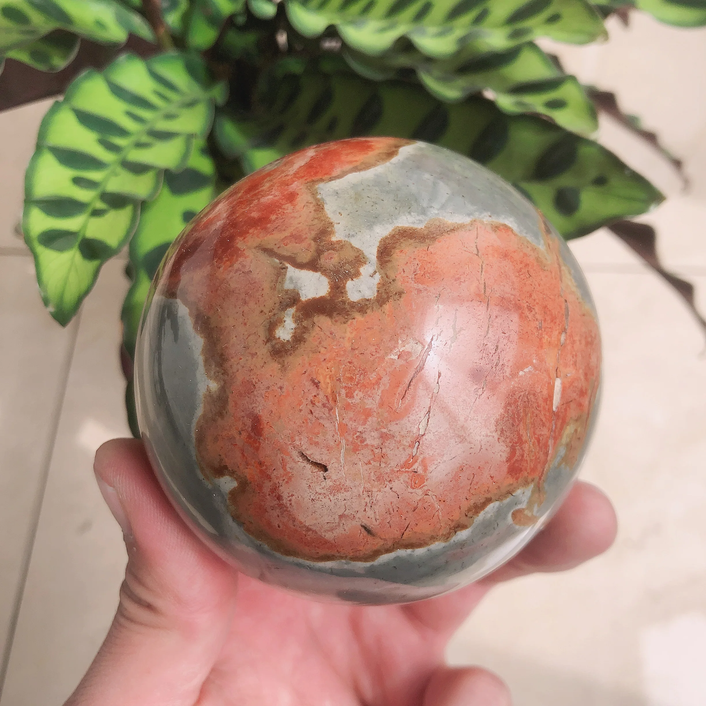 1PC Natural Quartz Ocean jasoer Crystal Energy Ball Reiki Stone Home Office Aquarium Decoration Accessories Gems
1PC Natural Quartz Ocean jasoer Crystal Energy Ball Reiki Stone Home Office Aquarium Decoration Accessories Gems