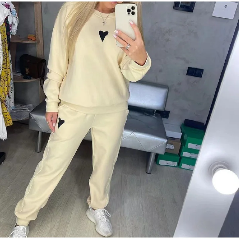 Женский комплект из двух предметов, однотонный вязаный свитер с длинным рукавом и разрезами и модные повседневные брюки, Свободная Домашня...
Женский комплект из двух предметов, однотонный вязаный свитер с длинным рукавом и разрезами и модные повседневные брюки, Свободная Домашня...