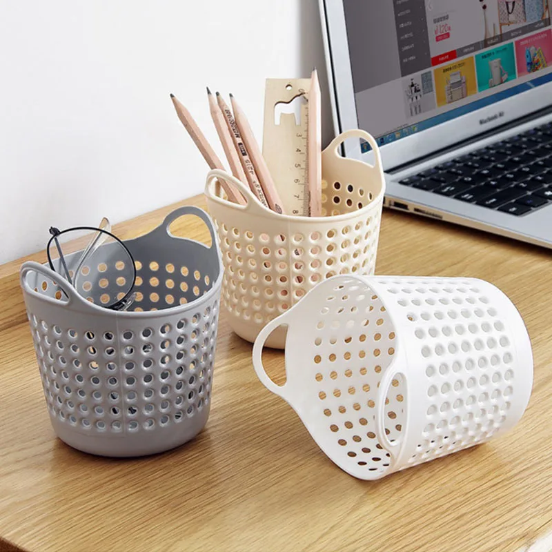 Mini Desktop Storage Basket Creativity Fashion Hollow Toy Basket Plastic Table Sundries Trash Organizer basket 11.3*11 cm
Mini Desktop Storage Basket Creativity Fashion Hollow Toy Basket Plastic Table Sundries Trash Organizer basket 11.3*11 cm