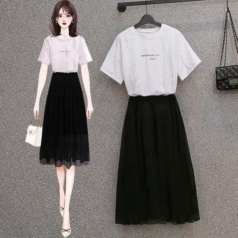 Summer Plus Size Women's Suit 2021 New Korean Version Of Ins Lace Stitching T shirts Slimming Skirt Two-piece Suit
Summer Plus Size Women's Suit 2021 New Korean Version Of Ins Lace Stitching T shirts Slimming Skirt Two-piece Suit