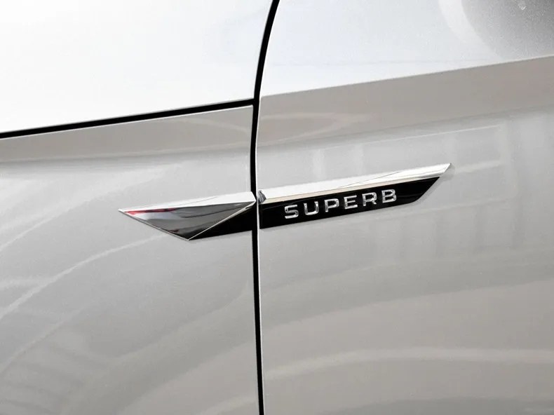 Car Original Side Wing Fender Door Emblem Badge Sticker Trim Car Styling 4Pcs/Set For Skoda Superb 2017 2018
Car Original Side Wing Fender Door Emblem Badge Sticker Trim Car Styling 4Pcs/Set For Skoda Superb 2017 2018
