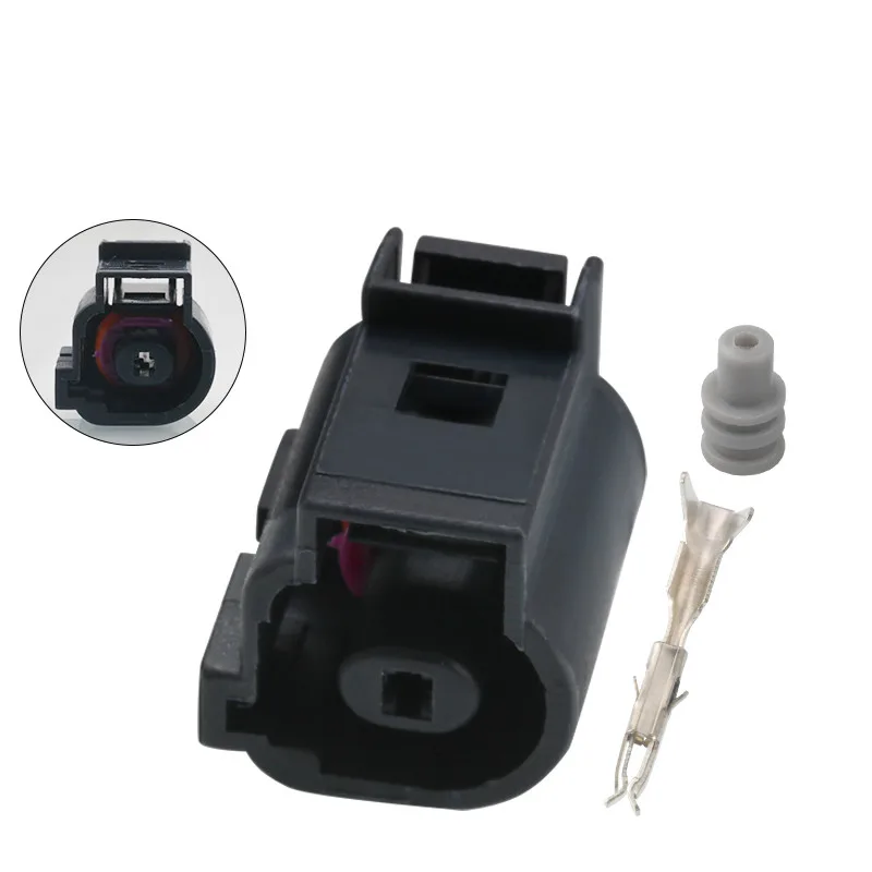 Female Auto oil sensor plug connector for Volkswagen Sagitar Magotan OEM NO 1J0973701A
Female Auto oil sensor plug connector for Volkswagen Sagitar Magotan OEM NO 1J0973701A