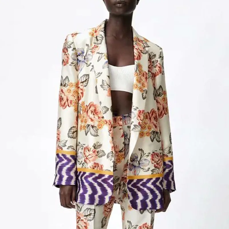 Women Summer Casual Print ZA Blazers Coats 2021 Long Sleeve Open stitch Female Elegant Fashion Street Loose Blazer Clothing
Women Summer Casual Print ZA Blazers Coats 2021 Long Sleeve Open stitch Female Elegant Fashion Street Loose Blazer Clothing