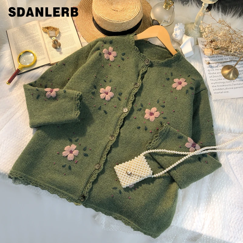 Green Long Sleeve Sweater Women's Gentle Retro Lazy Sweet and Loose Crew Neck Cardigan Knitted Coat
Green Long Sleeve Sweater Women's Gentle Retro Lazy Sweet and Loose Crew Neck Cardigan Knitted Coat