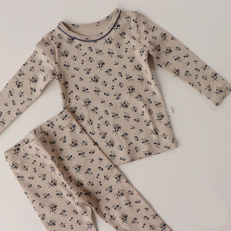 2022 Long Sleeve Trousers 2 Piece Set Casual Home Wear Clothing For Boys 1-5 Years Baby Girls Pajamas Children's Sleepwear Suit
2022 Long Sleeve Trousers 2 Piece Set Casual Home Wear Clothing For Boys 1-5 Years Baby Girls Pajamas Children's Sleepwear Suit