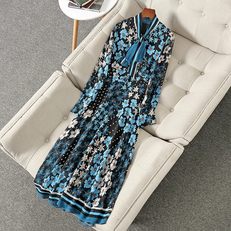 Women elegant striped bow collar chiffon long sleeve dress new 2021 spring summer floral print a-line midi dresses blue
Women elegant striped bow collar chiffon long sleeve dress new 2021 spring summer floral print a-line midi dresses blue