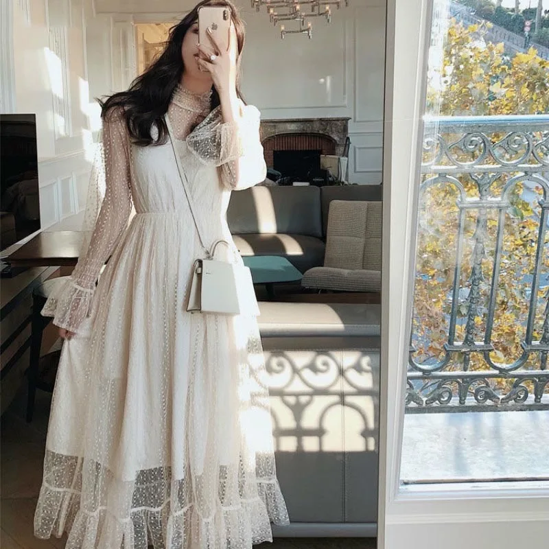 Fake Two Piece Ankle-length Dresses Korean Style Puff Sleeve Women Hollow Out Female Student Elastic Fashion Mesh Lace Dress
Fake Two Piece Ankle-length Dresses Korean Style Puff Sleeve Women Hollow Out Female Student Elastic Fashion Mesh Lace Dress