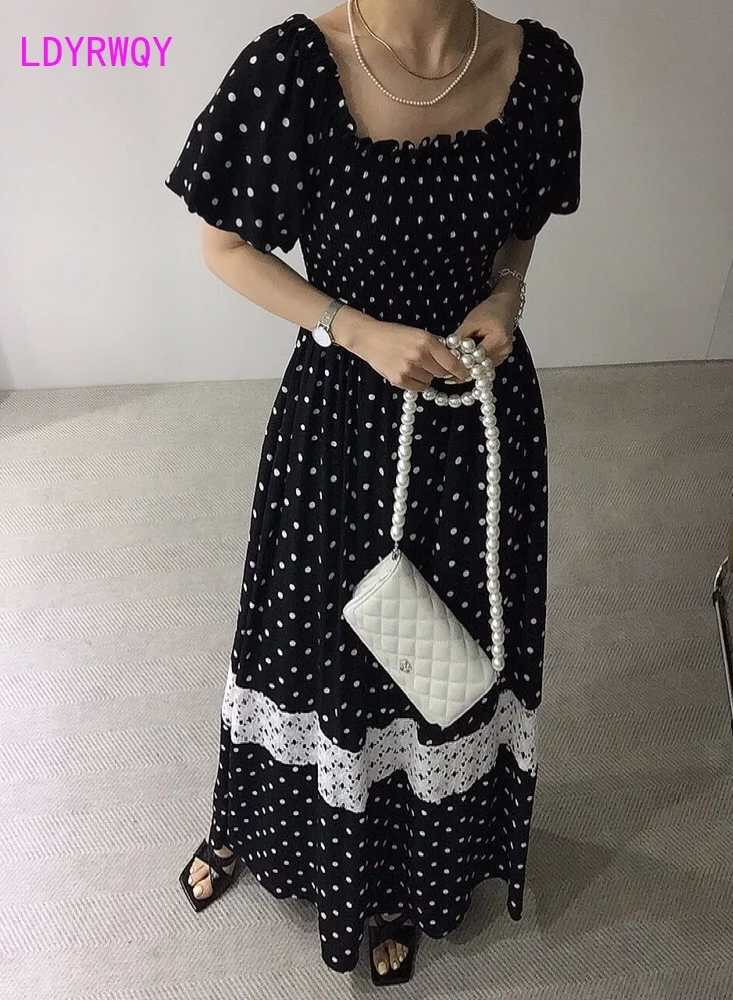 LDYRWQY 2021 New Korean Summer Lace Stitching Puff Sleeve Retro Fashion Polka Dot Square Neck Chiffon Dress
LDYRWQY 2021 New Korean Summer Lace Stitching Puff Sleeve Retro Fashion Polka Dot Square Neck Chiffon Dress