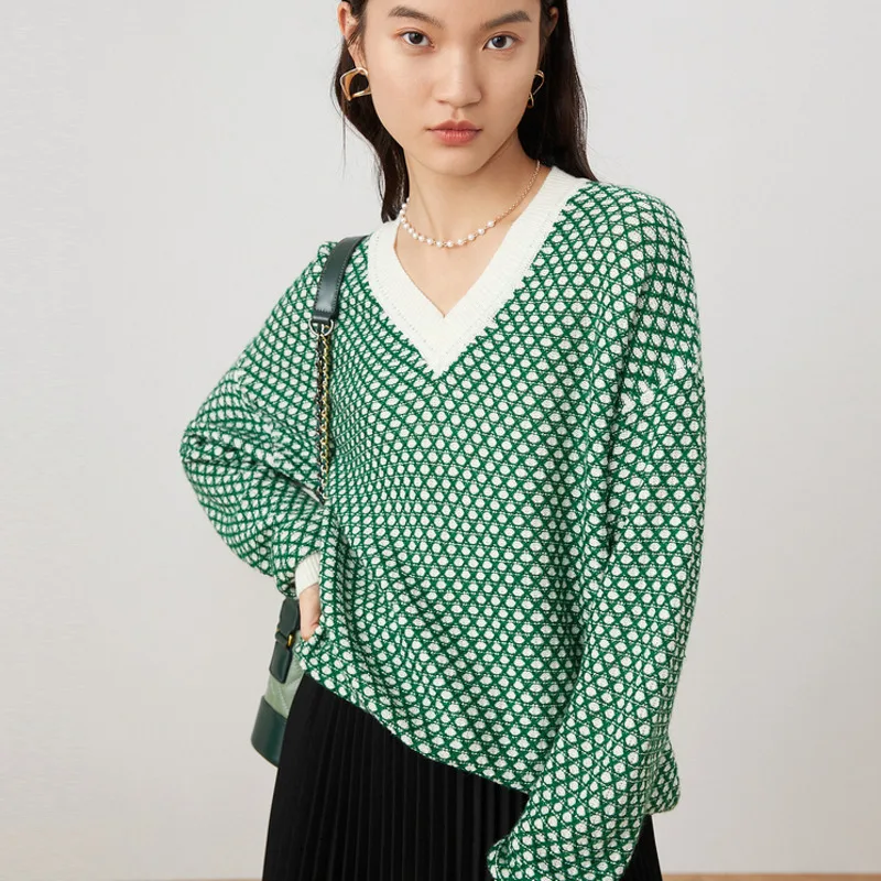 Autumn New Women Long Sleeve Pullover Vintage Plaid V-Neck Knit Sweater Tops Simple Fashion Casual Knitwear
Autumn New Women Long Sleeve Pullover Vintage Plaid V-Neck Knit Sweater Tops Simple Fashion Casual Knitwear
