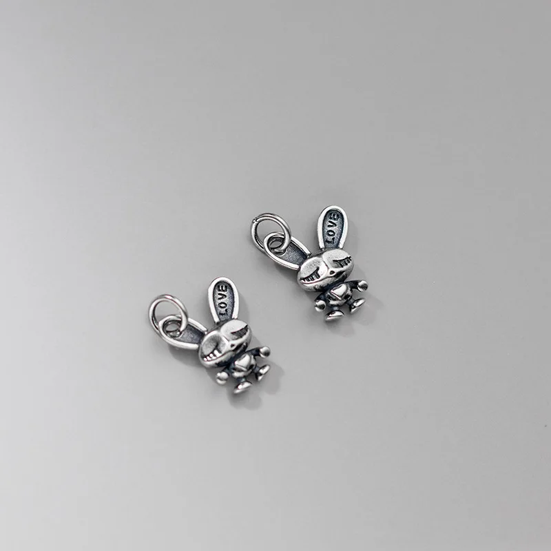 TrustDavis New Real 925 Sterling Thai Silver Fashion Sweet Rabbit Charm Pendant Handmade DIY Accessories Jewelry Wholesale DZ426
TrustDavis New Real 925 Sterling Thai Silver Fashion Sweet Rabbit Charm Pendant Handmade DIY Accessories Jewelry Wholesale DZ426