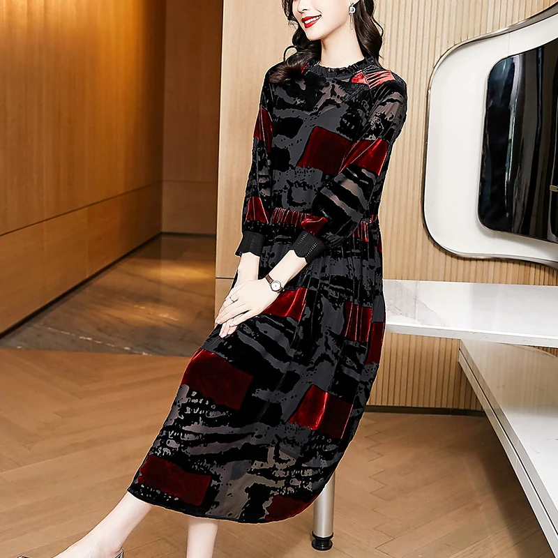 2021 Autumn Retro Flower Burning Women Golden Velvet Dress Loose Waist Vintage Vestidos Elegantes Ladies Dresses
2021 Autumn Retro Flower Burning Women Golden Velvet Dress Loose Waist Vintage Vestidos Elegantes Ladies Dresses