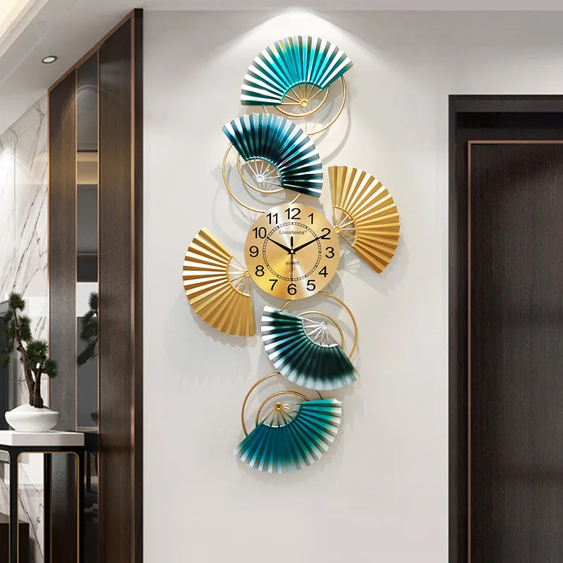 fan restaurant decorated with watches and clocks creative light luxury wall decoration modern silent clock wall large wall clock
fan restaurant decorated with watches and clocks creative light luxury wall decoration modern silent clock wall large wall clock