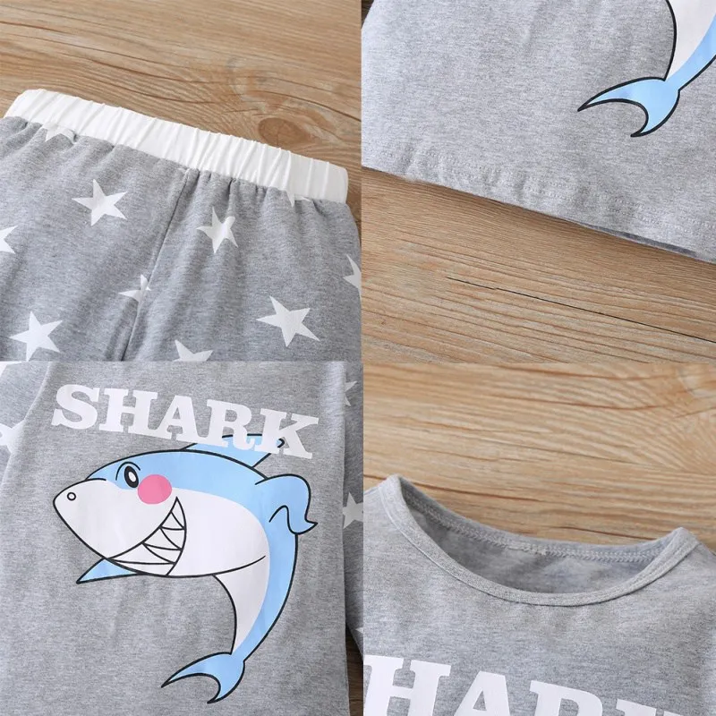 Children's Baby Boy Outfit Sets Clothing Sets Suit Shark Print Long Sleeved Top + Star Print Trousers Two Piece Set
Children's Baby Boy Outfit Sets Clothing Sets Suit Shark Print Long Sleeved Top + Star Print Trousers Two Piece Set