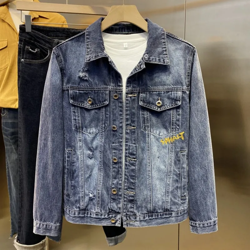 Fashion Embroidery Denim Jacket Men Vintage Cargo Coat Turn-Down Collar Long Sleeve Hooded Jackets Mens Casual Outerwear Tops
Fashion Embroidery Denim Jacket Men Vintage Cargo Coat Turn-Down Collar Long Sleeve Hooded Jackets Mens Casual Outerwear Tops