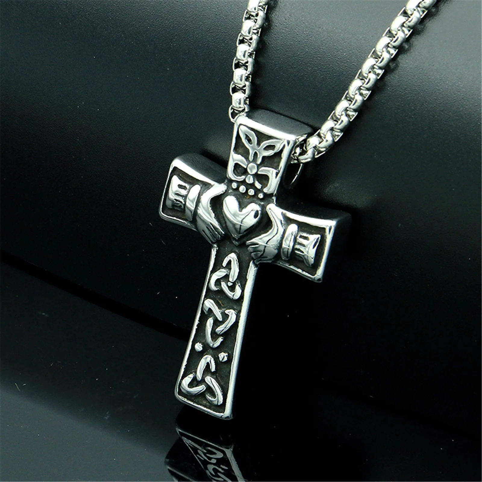 Stainless Steel Gothic Style Celtic Claddagh Design Cross Hands Heart Pendant Necklace for Men Women Retro Vintage Irish Jewelry
Stainless Steel Gothic Style Celtic Claddagh Design Cross Hands Heart Pendant Necklace for Men Women Retro Vintage Irish Jewelry