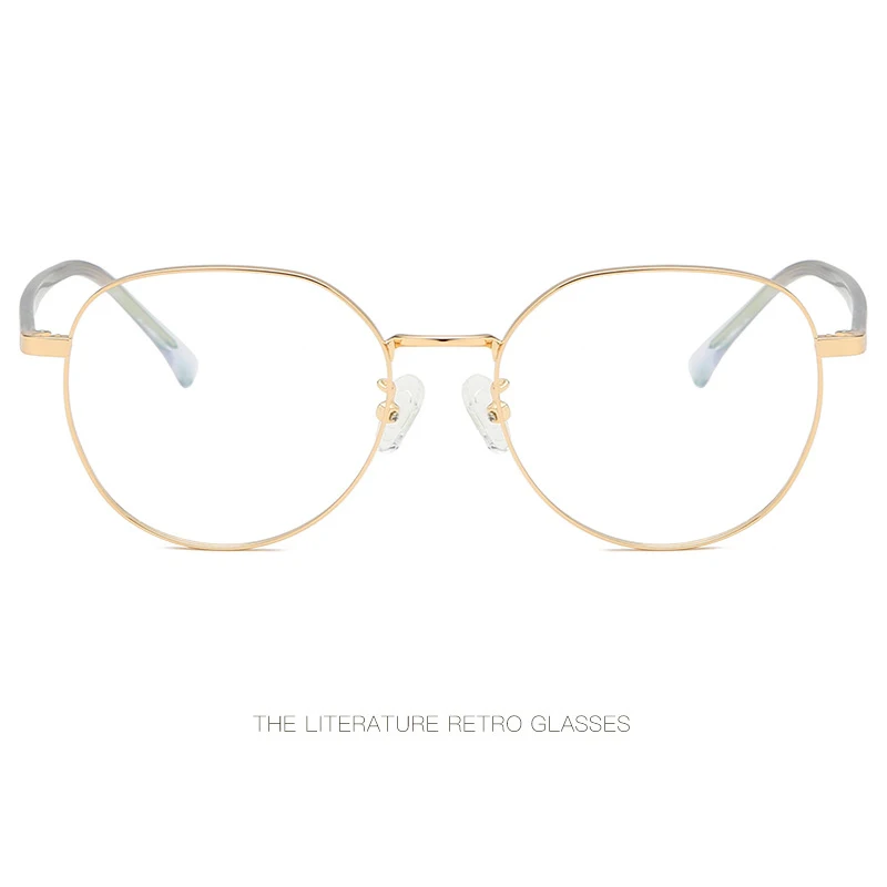 New retro metal glasses frame Comfortable personality foot cover Fashion irregular glasses frame Trend flat mirror. 
New retro metal glasses frame Comfortable personality foot cover Fashion irregular glasses frame Trend flat mirror.