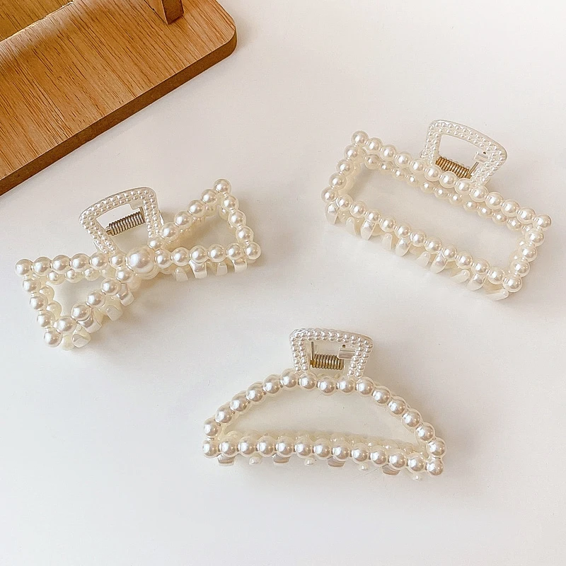 DISCICI 2021 Fashion New Korean Ins Pearl Hairpin Large Hairpin Korean Elegant Back Head Head Hairpin Women's Headdress OH2005
DISCICI 2021 Fashion New Korean Ins Pearl Hairpin Large Hairpin Korean Elegant Back Head Head Hairpin Women's Headdress OH2005